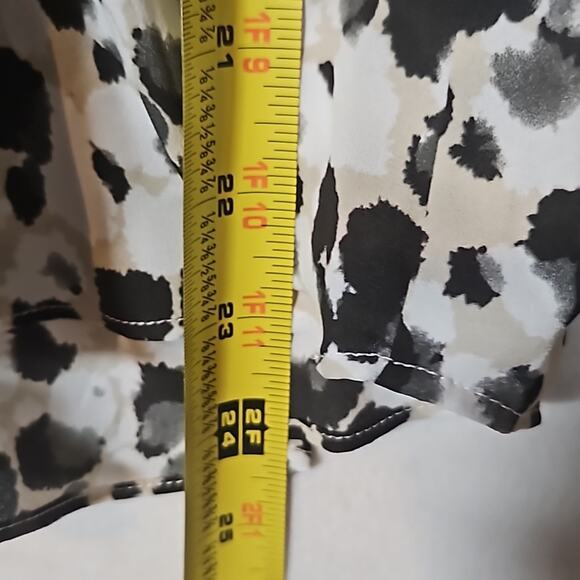 Cabi  Rosette Blouse #5898 Black White Neutral Leopard Print - Picture 7 of 8